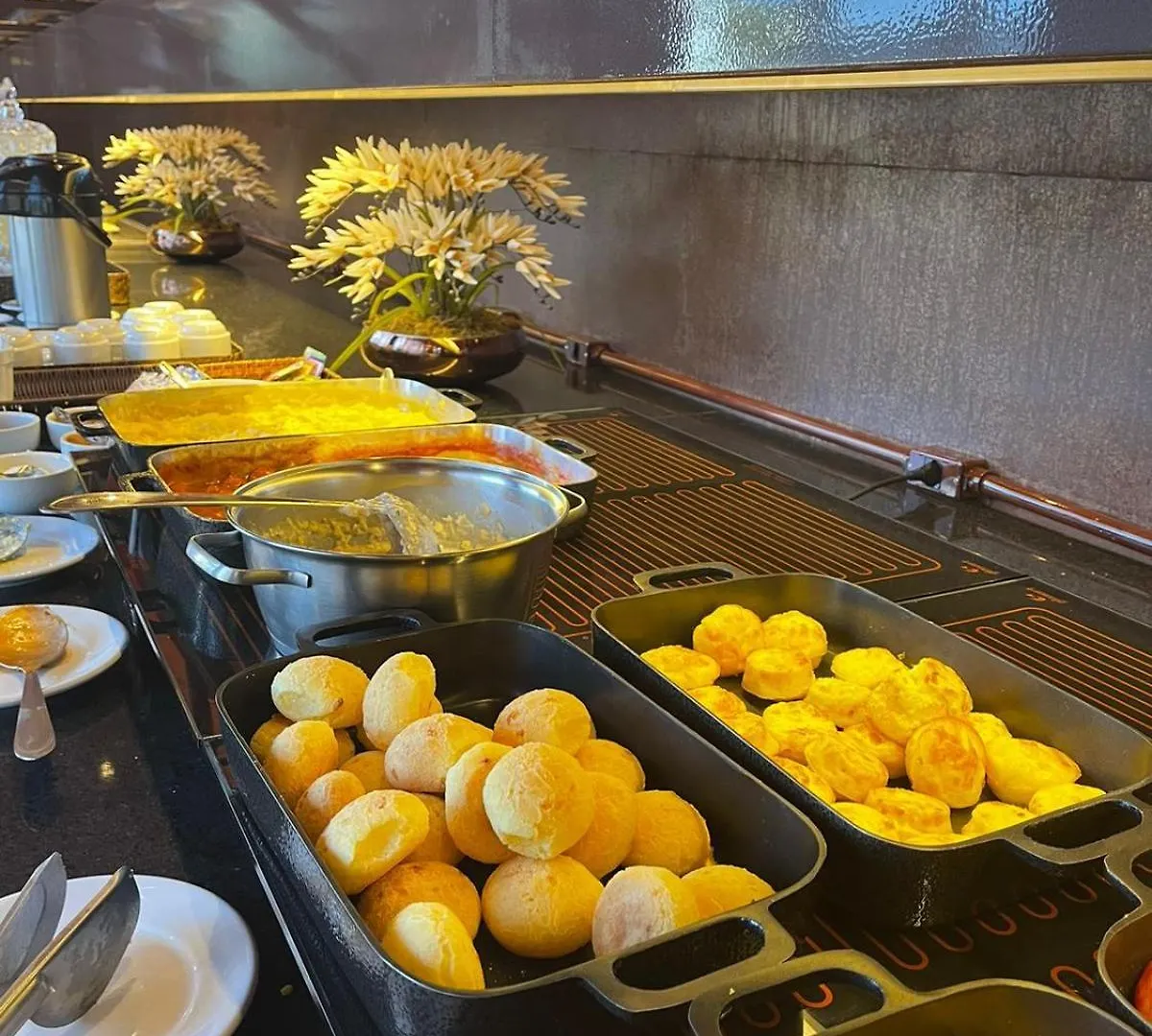 Tryp By Wyndham Brasilia Nacoes Hotel
