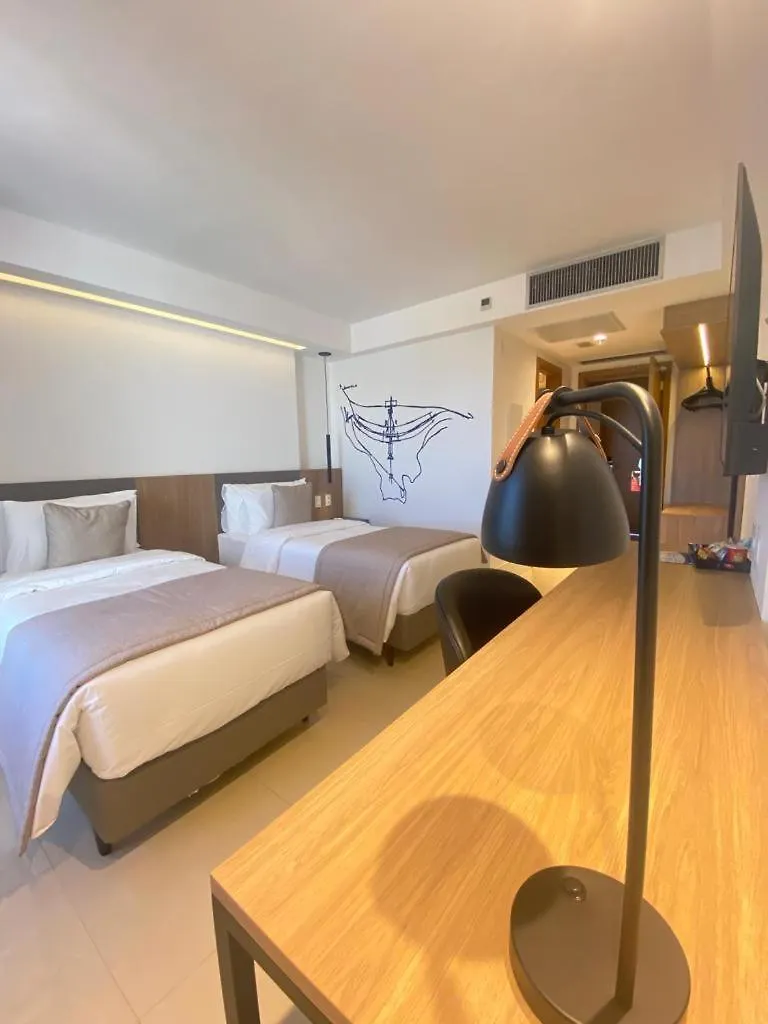 Tryp By Wyndham Brasilia Nacoes Hotel