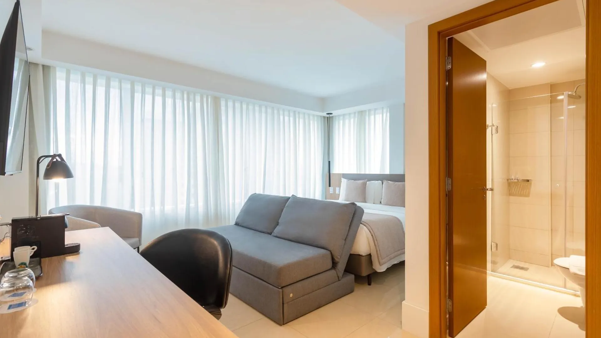 Tryp By Wyndham Brasilia Nacoes Hotel