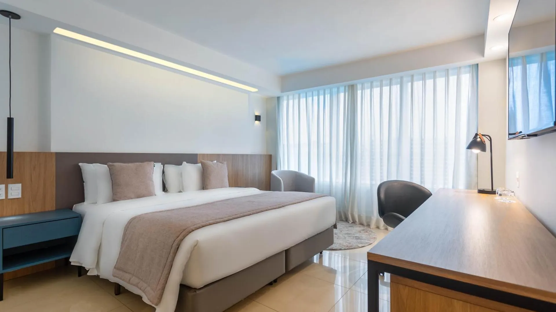Hotel Tryp By Wyndham Brasilia Nacoes